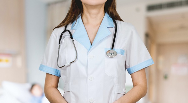 Consultatiile medicale la distanta, posibile in continuare si fara validarea cardului de sanatate