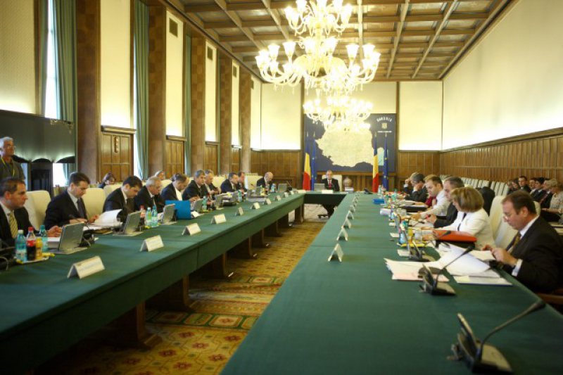 Guvernul Romaniei: Traficul de persoane poate fi combatut printr-o abordare multidisciplinara si prin cooperare interinstitutionala