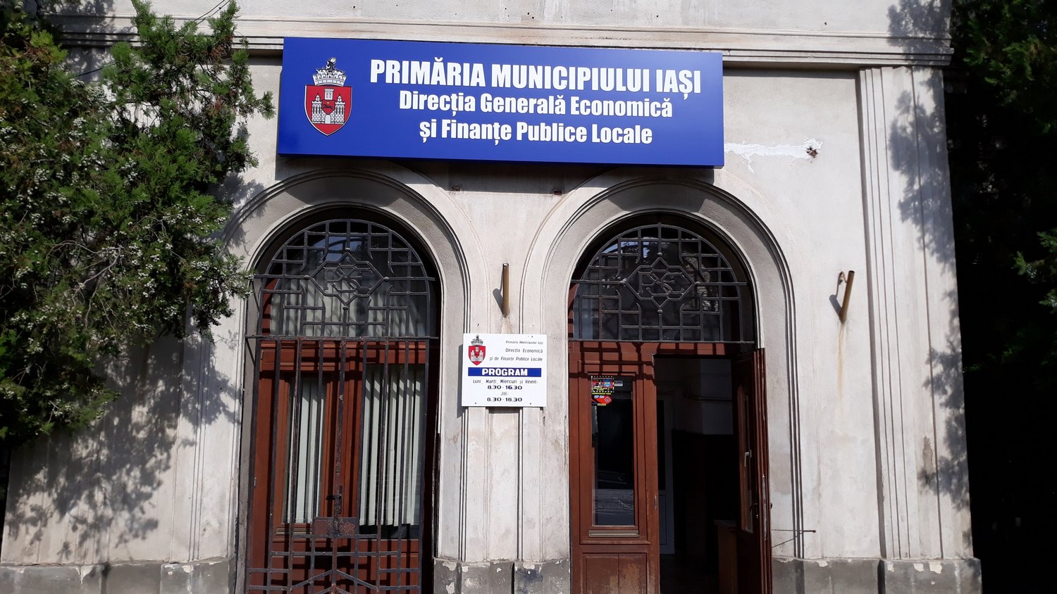 Primaria Iasi - program, date de contact si taxe locale