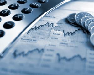 Decizia nr. 32/2015 a ICCJ: clarificari privind diferenta in reincadrarea personalului platit din fonduri publice si plata efectiva a drepturilor salariale