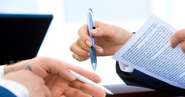 Transformare post contractual in cadrul institutiei. Care e procedura?