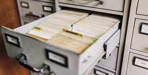 Digitalizarea administratiei publice, o prioritate. Inca se mai solicita documente in format fizic si dosare cu sina