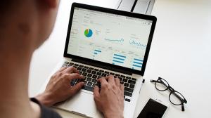 INS - Deficitul comercial a fost de peste 30 miliarde de euro, in 2024