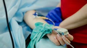 O institutie publica poate sa incheie un contract de prestari servicii, cu un cabinet medical de familie?