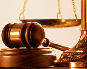 Proiect: Autoritatile publice, spitalele, institutiile de asistenta sociala si termocentralele vor fi considerate consumatori protejati de gaze