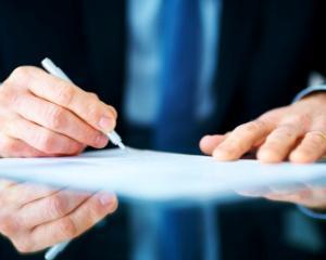 Institutiile publice pot incheia contracte de drepturi de autor