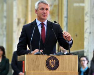 Ministrul Finantelor: o reforma a sectorului administratiei publice este absolut necesara
