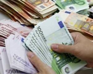 Finantare de 200.000 de euro pentru proiecte care contribuie la dezvoltarea comunitatilor locale