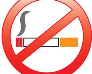 Fumatul, interzis in toate institutiile publice