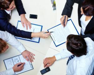 Completarea fiselor de instruire periodica a salariatilor. Instruirea periodica nu poate fi consemnata retroactiv