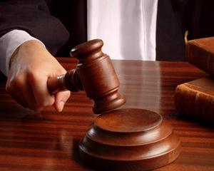 CC: Articolul privind calcularea vechimii doar pentru magistratii fosti avocati, neconstitutional