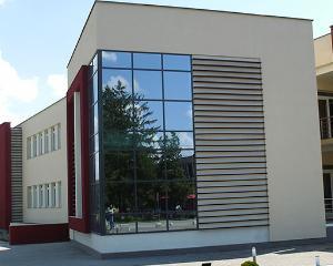 O primarie din Romania si-a infiintat propria fabrica de pavele