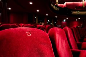 Guvernul sustine finantarea a 61 de teatre, opere si filarmonici din tara. Institutiile publice de spectacole vor fi reconditionate